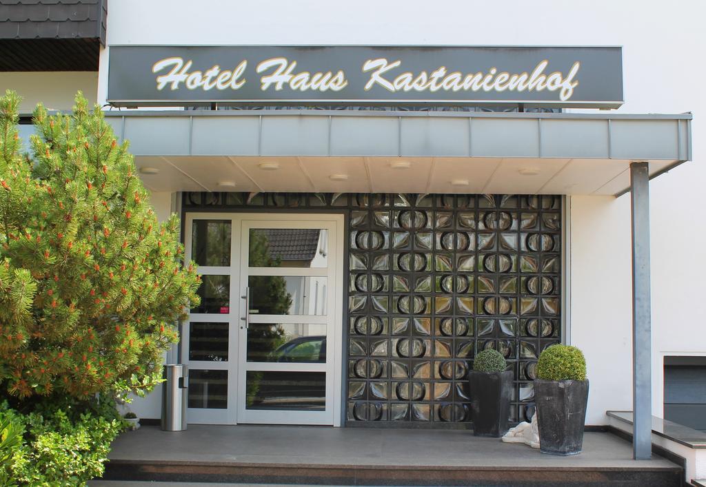 Hotel Haus Kastanienhof Mülheim an der Ruhr Exterior foto